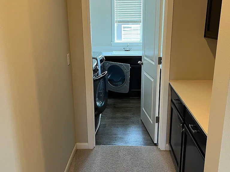 2412 NE Boulderstone Ct — Photo 17