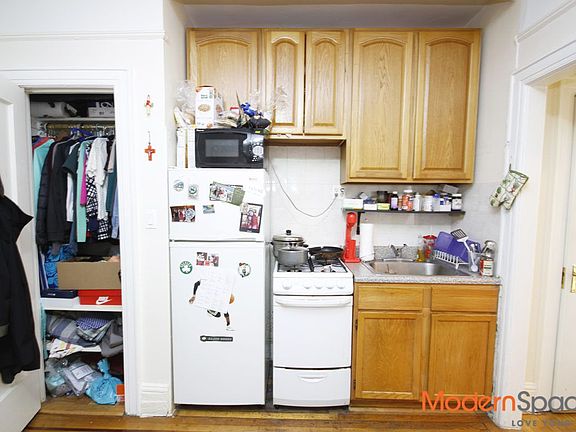 2nd image of 3119 33rd St APT 7