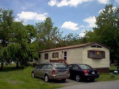 1st image of 17 Oriole Cir