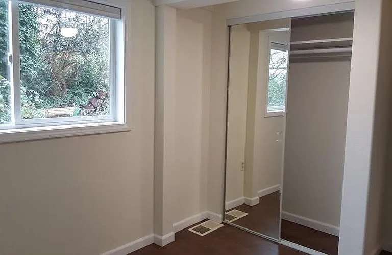 2821 Bellevue Way SE #2S — Photo 2