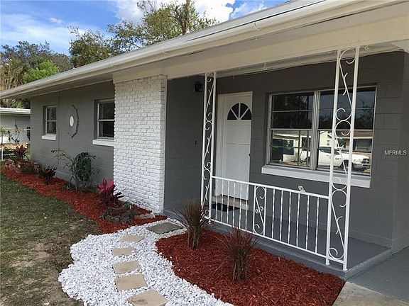 2nd image of 748 Baywood Cir