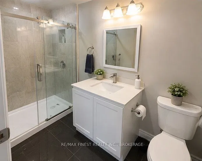 2 bed, $2,200 — Photo 4