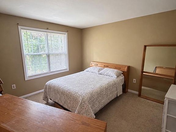 5th image of 4532 Reeves Pl