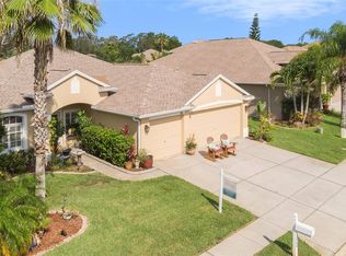 1945 Oswego Dr, Holiday, FL 34691