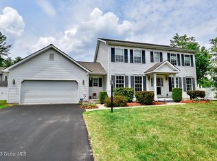 3 Jockey Club Ct, Saratoga Springs, NY 12866