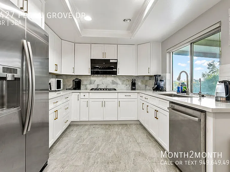 1427 Pecan Grove Dr — Photo 8