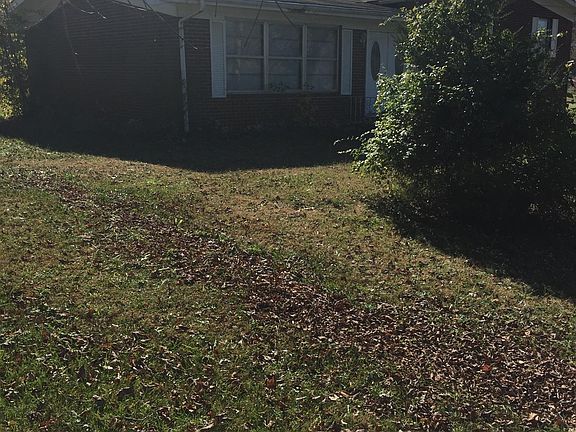 3rd image of 265 Rocky Springs Rd
