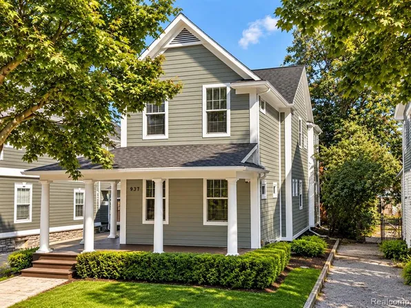 937 Ruffner Ave, Birmingham, MI 48009