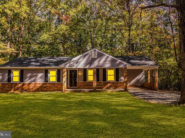 225 Hound Dog Blvd, Gordonsville, VA 22942