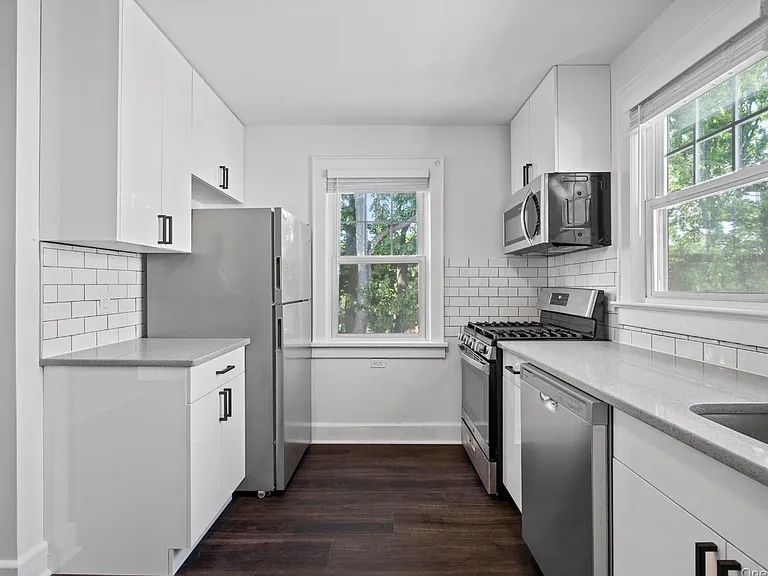 305 Columbus Ave #2 — Photo 2