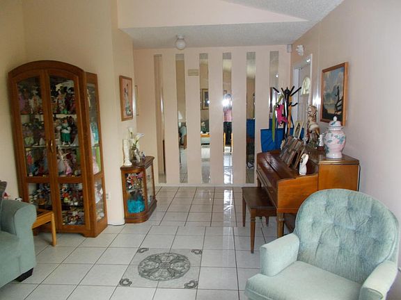4th image of 2401 SW Barber Ln