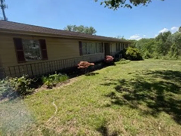1701 Westside Dr — Photo 33