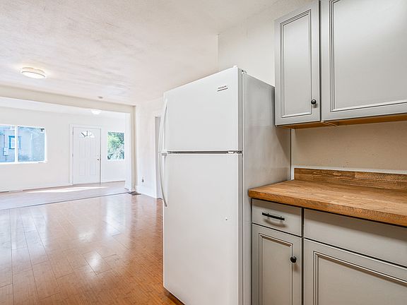 5th image of 1537 Salem Ave SE #A