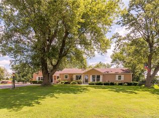 702 Martinsburg Rd, Salem, IN 47167