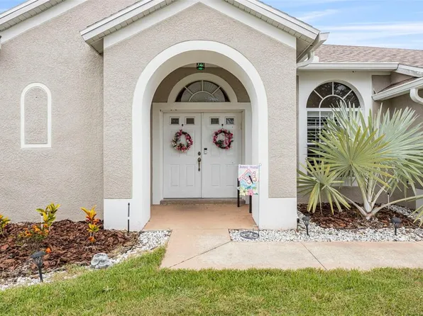 25942 Risen Star Dr, Zephyrhills, FL 33544