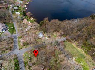 7 Beechwood Rd, Vernon Rockville, CT 06066