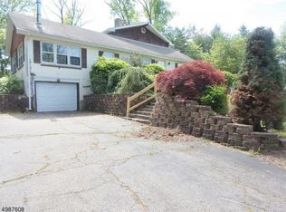 88 Overlook Rd, West Milford, NJ 07480