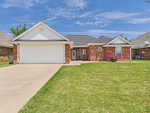 5516 Chinaberry Dr Photo 1