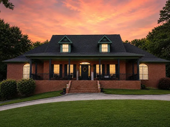 6835 Cooley Rd, Ooltewah, TN 37363