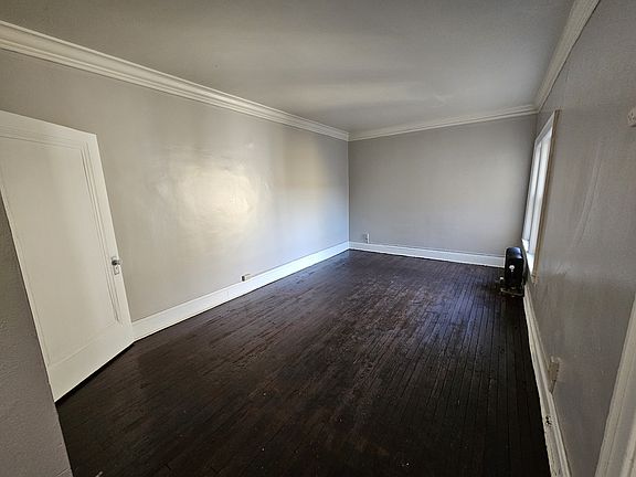 2nd image of 1374 Boulevard Ct #408