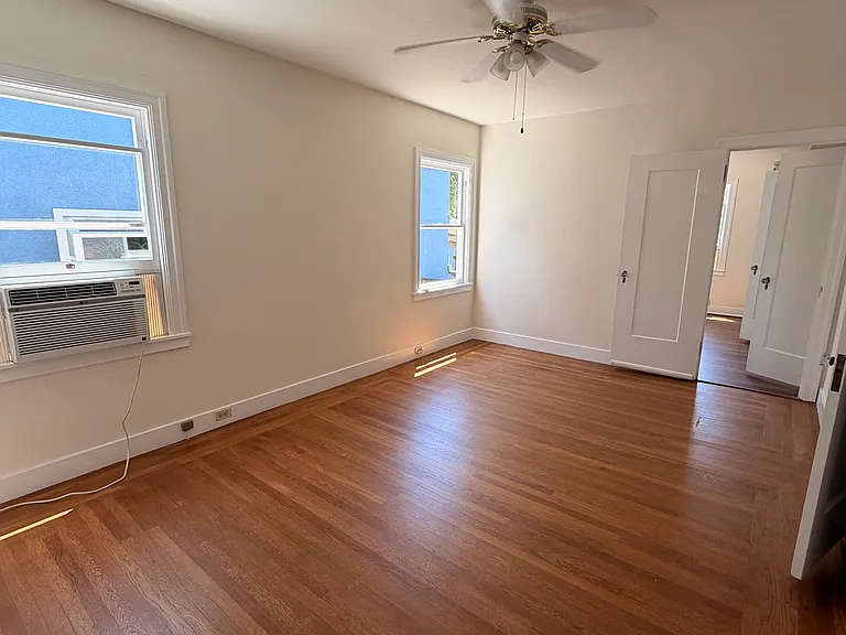 3328 Fernside Blvd — Photo 7