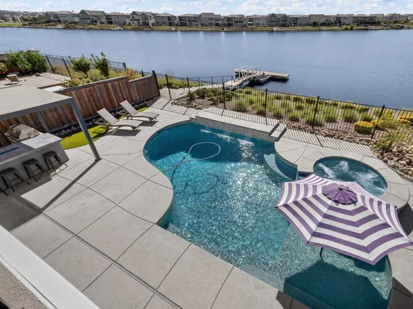 2978 Mulholland Dr, Lathrop, CA 95330
