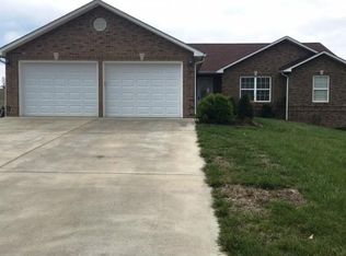 225 Willow Ridge Dr, Chuckey, TN 37641