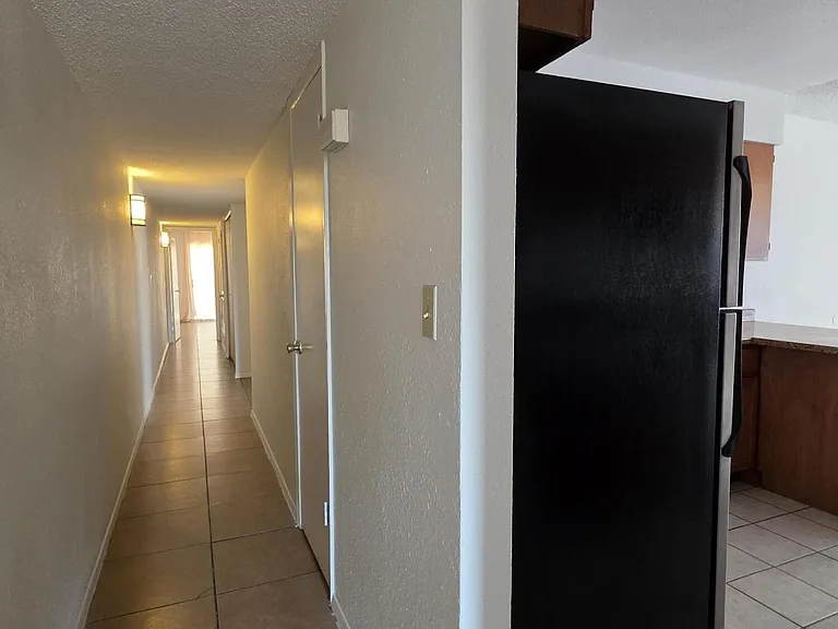 3005 Barkarian Pl — Photo 15