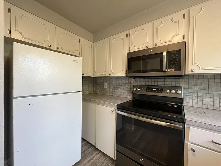 3919 SE Monroe St — Photo 13
