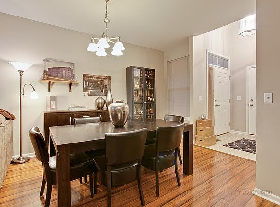 5th image of 1828 Crenshaw Cir