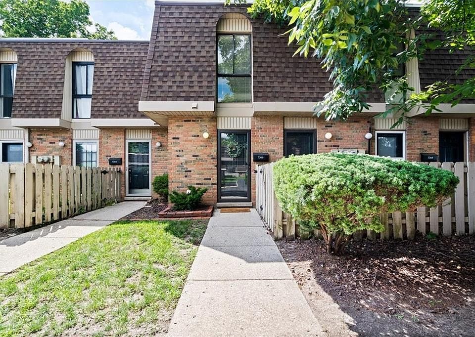 1st image of 7366 Country Brook Dr