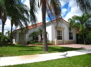 16527 SW 99th St, Miami, FL 33196