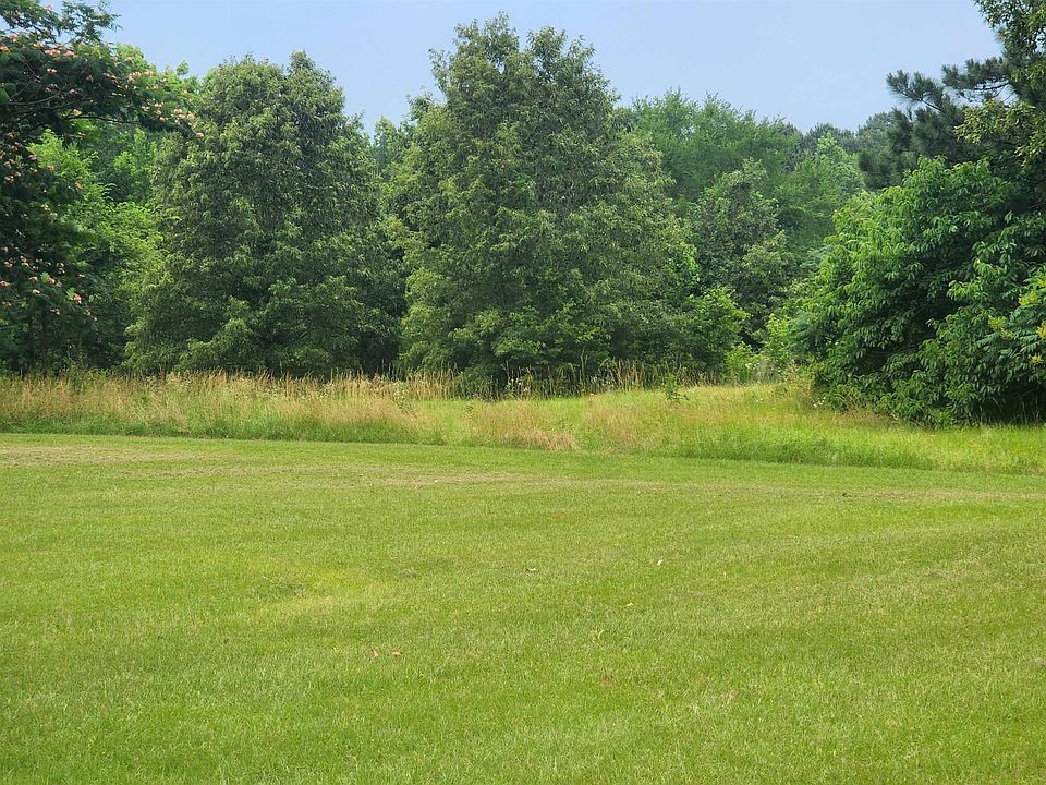 1st image of Garden Rd