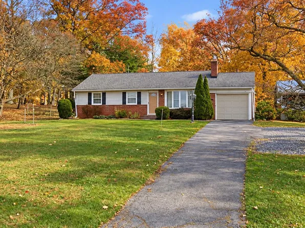 725 Long Corner Rd, Mount Airy, MD 21771