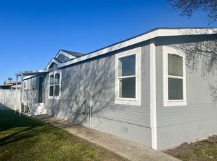 633 E Archwood Dr Unit 125, Eagle Point, OR