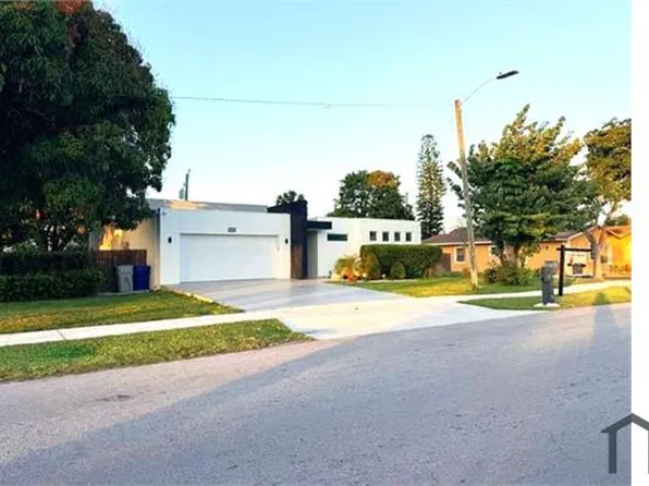 2321 NW 3rd St, Pompano Beach, FL 33069