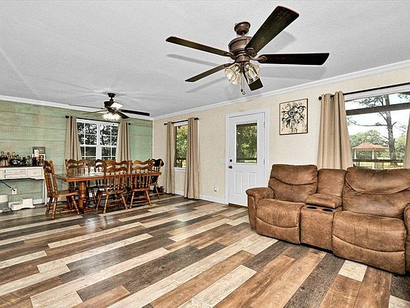 4th image of 284 County Road 1634