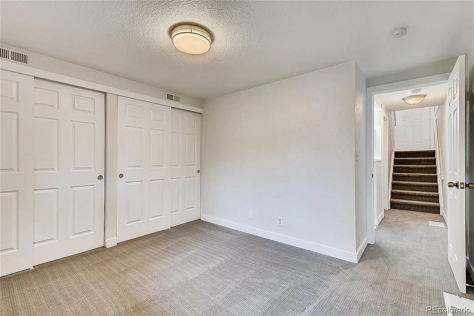 2 bed, 939 sqft, $2,450 — Photo 4