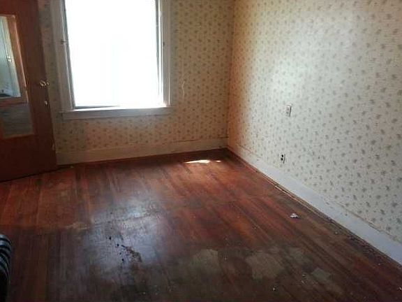 5th image of 1035 Morgan Dr