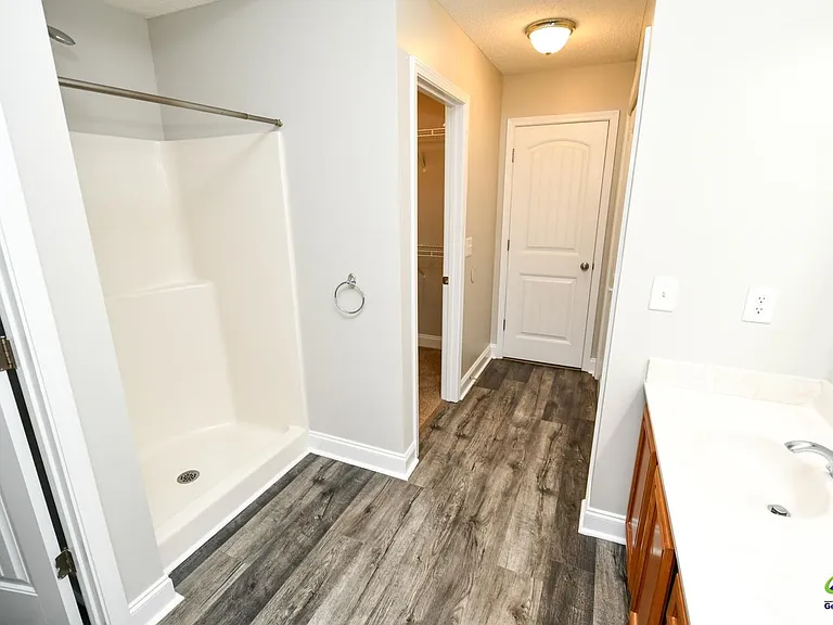 304 Newport Ave — Photo 17