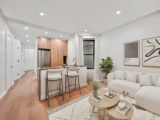 Rented by Dallien Realty Limited Liability Company | media 2