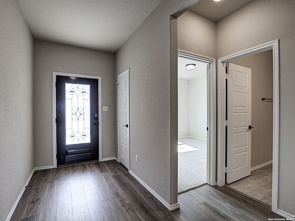 5th image of 6511 Lowrie Block
