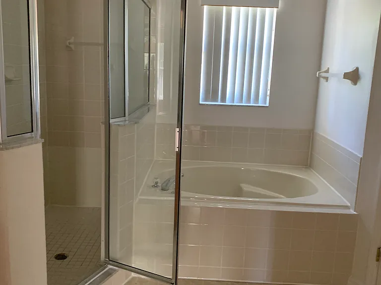48 Cordona Dr — Photo 71