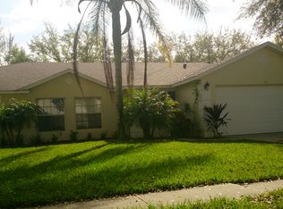 319 Sterling Lake Dr, Ocoee, FL 34761