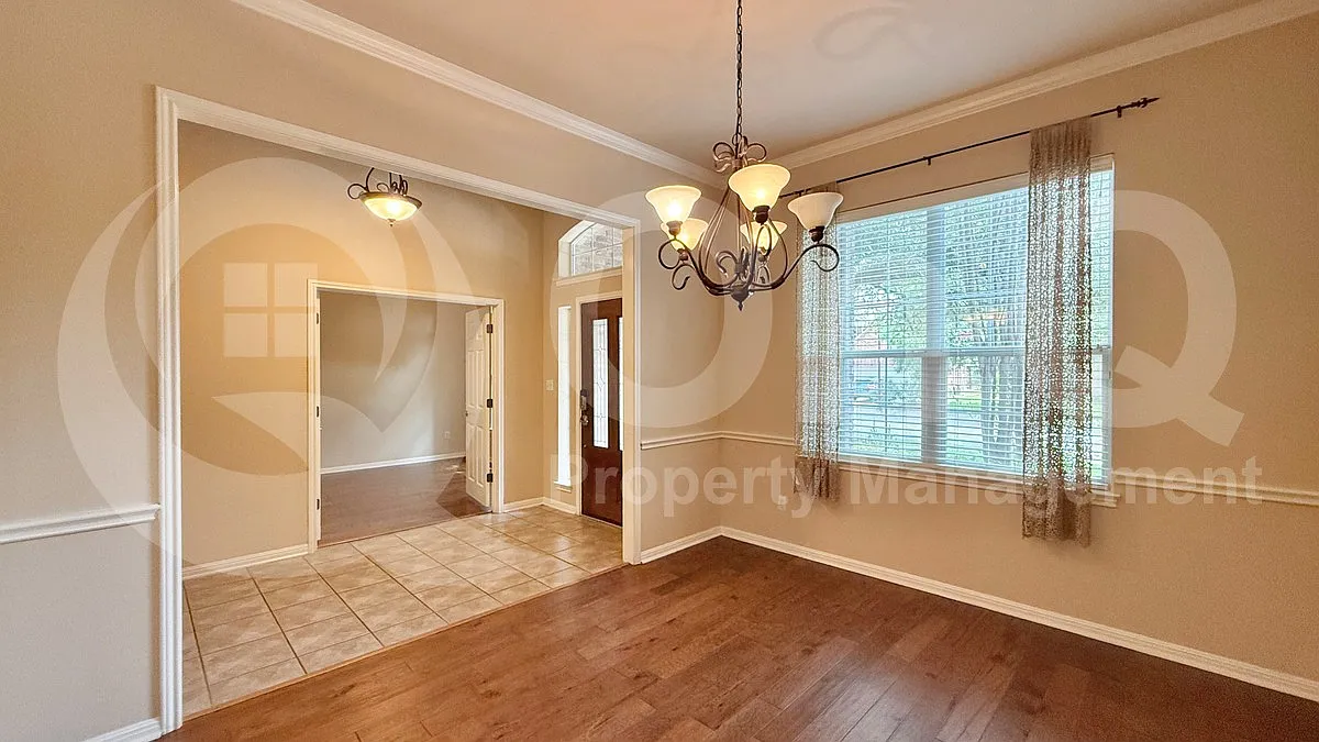 4 bed, 3.5 bath, 3255 sqft, $2,999 — Photo 4