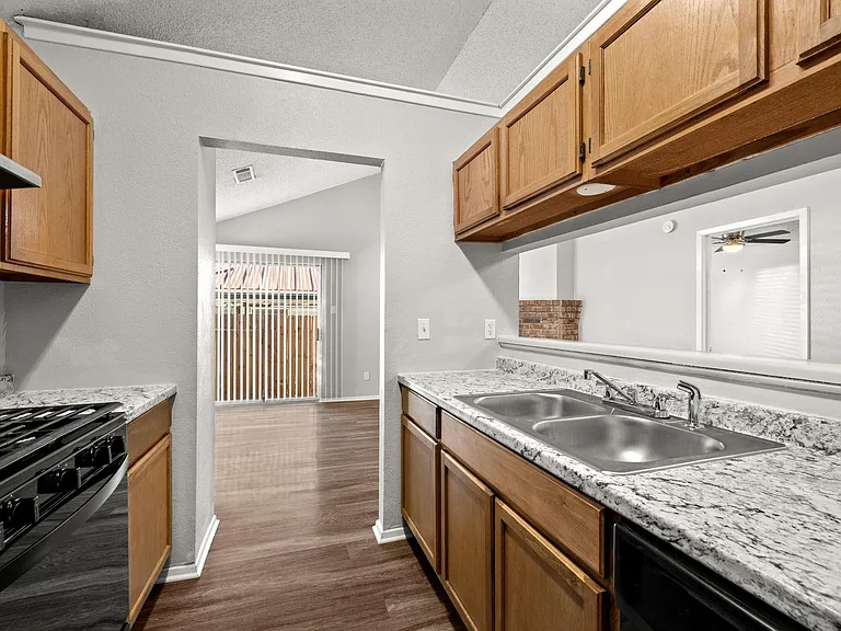 12130 Thompkins Dr #A — Photo 13