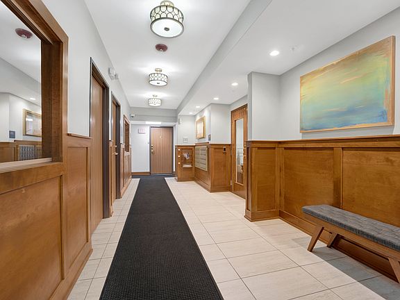 4th image of 4747 19th St #Dc15f28e6