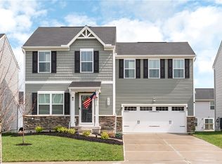 5966 Warm Springs Dr, Middletown, OH 45042