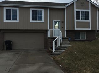 18667 V St, Omaha, NE 68135