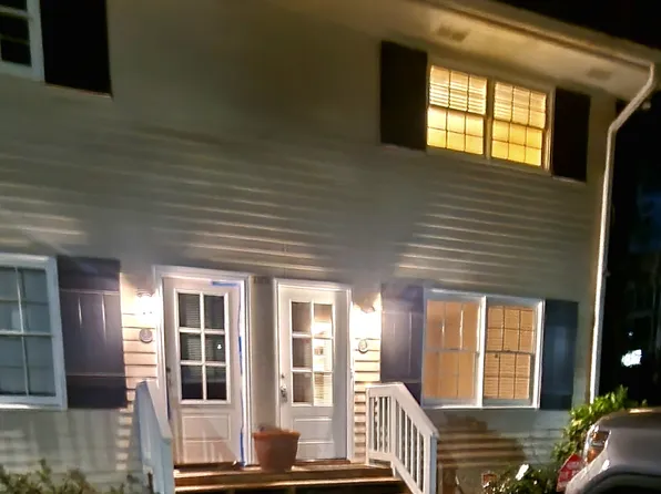 1179 Holly St NW #B, Atlanta, GA 30318